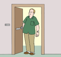 Mann steht in einer geöffneten Tür